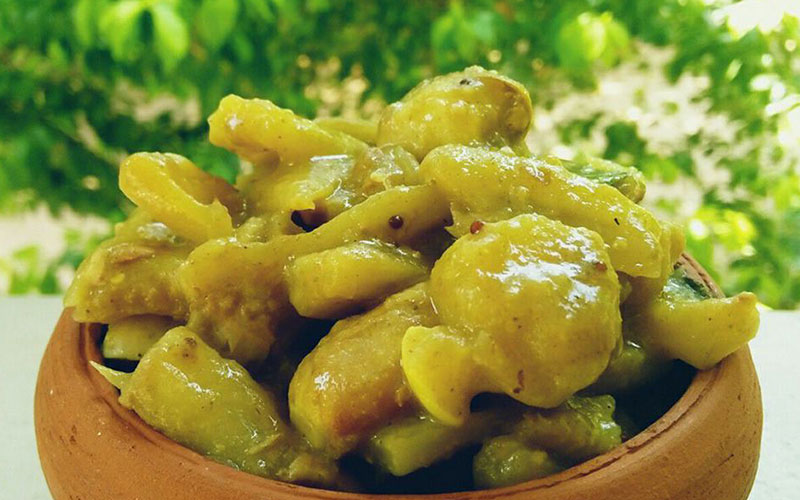Foods foreigners must try in SriLanka