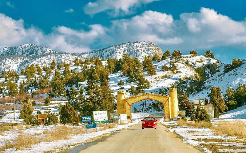places in asia that can get the snow experience