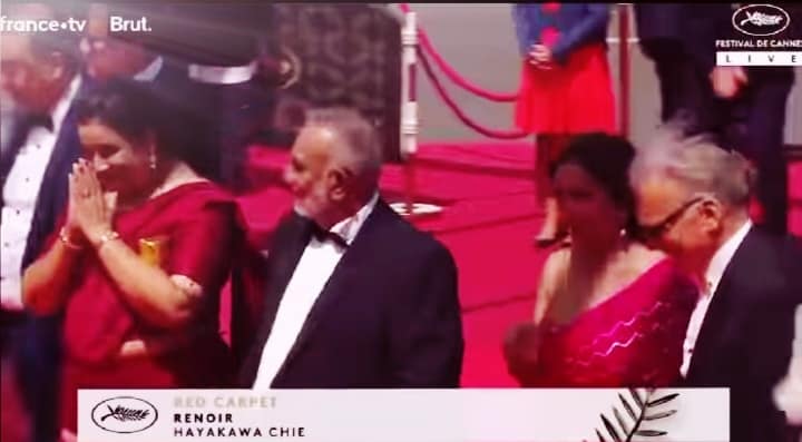 May be an image of 5 people and text that says 'france.tv Brut. FESTIVAL FESTIVALDECANNE DE CANNE L 日 Vbee REO CARPET RENOIR HAYAKAWA CHIE'
