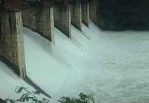 අධික වැසි හමුවේ ප්රධාන ජලාශ 73න් 9ක් වාන් දමයි