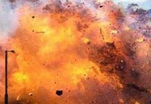 පකිස්ථානයේ මරාගෙන මැරෙන බෝම්බ ප්රහාරයක්