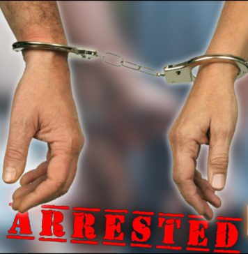 මල් ශාලාවට මුවාවී හෙරොයින් විකුණූ මව හා පුතු අත්අඩංගුවට