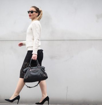 හෑන්ඩ් බෑග් එක ස්මාට් විදියට තබා ගනිමු