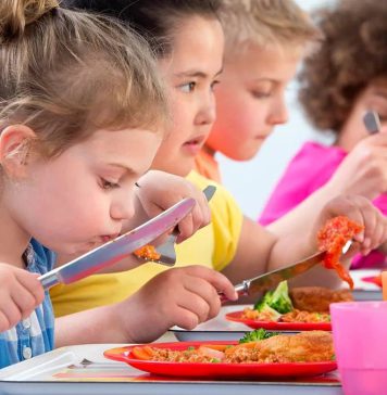 පොඩිත්තන්ට රස කෑම- බිත්තර වලින් රසට ලස්සනට.