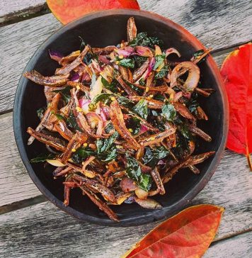 ගමේ කෑම – 5 වැව් හාල් මැස්සෝ සම්බෝලය