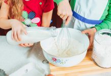 පොඩිත්තන්ට රස කෑම – ක්රීම් චීස් ස්ට්රෝබෙරි කුකීස්