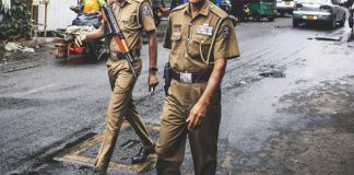 QR ක්රමයට තෙල් බෙදන්න රාජකරුණාට පොලිසියත් ඕන වෙයි