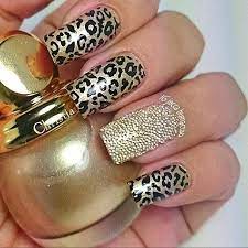 Gold animal print | Manicura de uñas, Uñas decoradas, Uñas elegantes y sencillas