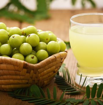 නෙල්ලි වලින් රසවත් බීමක් හදමුද?