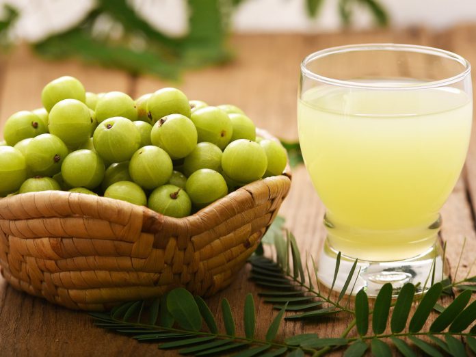 Amazing-health-benefits-of-amla-juice.jpg