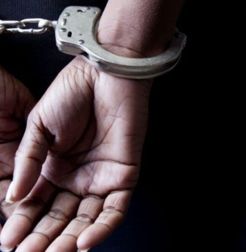 අකුරේගොඩ වෙඩික්කරුවෙක් අත්අඩංගුවට ගනියි