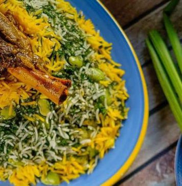 අලුත් අවුරුදු රෑ කෑම මේසයට වෙනස්ම රයිස් එකක්