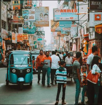 කොළඹ ඉන්න අයට සුබ වෙයි