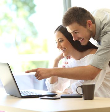 විවාහ ජීවිතේ රසවත්ව ගෙවන්න මේ ටිප්ස් දැනගෙන ඉන්න