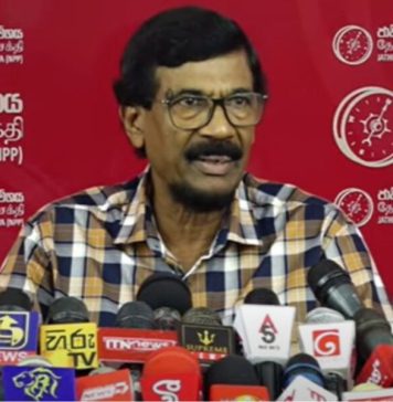 ඉන්දියාව ගැන පරණමතේ අවසන් බව ටිල්වින් කියයි