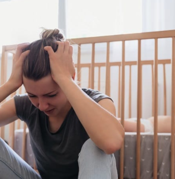 අලුත් අම්මා කෙනෙකුට ඔක්කොම එපා වෙන්නේ පසු ප්රසව විශාදය නිසා විය හැකියි