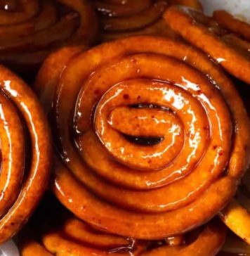 අලුත් අවුරුදු තේ මේසයට පැණි වළලු හදමු.