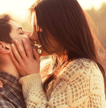 කරුණු දැනගෙන දෙතොල් සිපගන්න