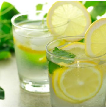 උදෑසන දෙහි මිශ්ර උණු වතුර බීමෙන් කාන්තා ඔබට ලැබෙන වාසි