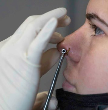 නහයට කරාඹුවක් පලදින්න පෙර ඔබ සැලකිලිමත් විය යුතු කරුණු…