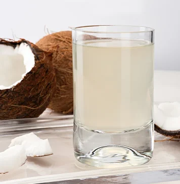 අදින් පසුව ඔබ පොල් වතුර ඉවත දමන එකක් නැහැ