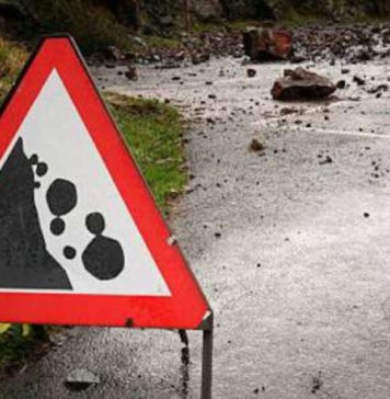 නායයෑමේ රතු නිවේදන ඉවත් කෙරේ