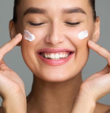 ඔබේ සමට ගැලපෙනම Night Cream එක තෝරගමු..