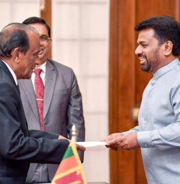 දකුණු පළාත් ආණ්ඩුකාර ධුරයටත් මහාචාර්යවරයෙක්