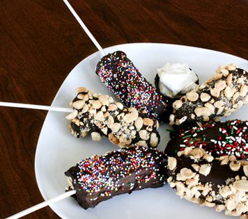 බබාගේ බර්ත්ඩේ පාටි එකට රස කෑම- 2 Banana in pyjamas