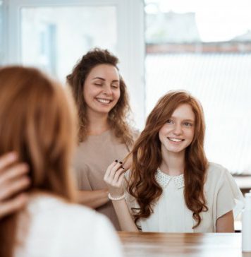 ඔබේ මුහුණට ගැළපෙන Hair Cut එක තෝරා ගමුද?
