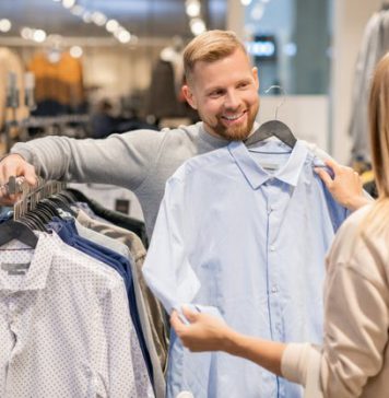 ආදරවන්තයාට Shirt එකක් තෑගි දෙන්න කලින් මේ දේවල් ගැන හිතන්න.