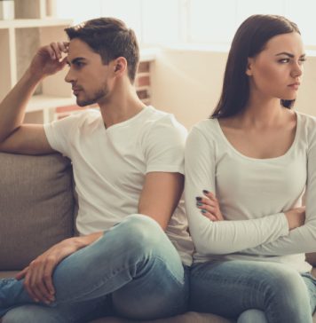 සහකරු ඔබේ විශ්වාසය කැඩුවොත් ඔබ මොකද කරන්නේ?