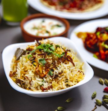 ජනවාරි පළමුවැනිදා කෑම මේසයට රසවත් බත් වර්ග තුනක්.