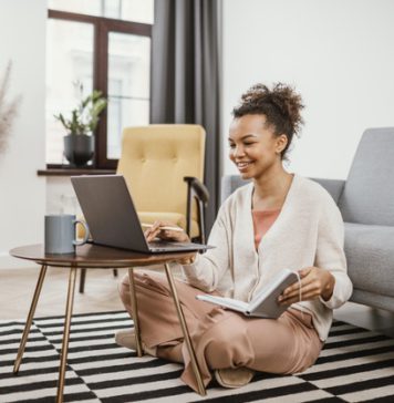 Work from home කාලෙ ඔෆිස් මීටින් වලට වාඩිවෙන්න සුදුසු ස්මාර්ට් outfit