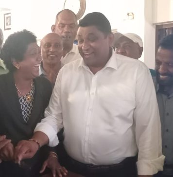 සුසී නව පරිපාලනයට සුබ පතන්නට පැමිණෙයි