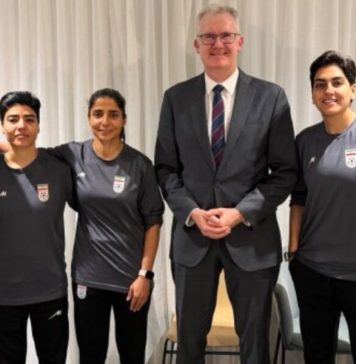 ඉරාන කාන්තා පාපන්දු ක්රීඩිකාවන් පස් දෙනෙකුට ඔස්ට්රේලියා රැකවරණය