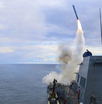 ඉරාන නෞකා 20කට වැඩි සංඛ්යාවකට අමෙරිකාවෙන් ප්රහාර