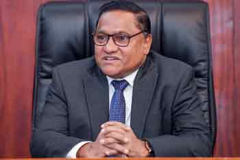 විදේශ ඇමති විජිත මැදපෙරදිග රටවල් කිහිපයක විදේශ අමාත්යවරුන් සමඟ සාකච්ඡාවක