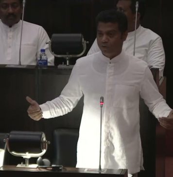 ශ්රී ලංකා මුහුදු සීමාව අනතුරකද? සජිත්ගේ නෞකා ප්රශ්නයට නලින්ද පිළිතුරු දෙයි.