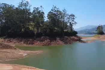 වියළි කාලගුණය හමුවේ ජලය අරපිරිමැස්මෙන් භාවිත කරන්න – වාරිමාර්ග දෙපාර්තමේන්තුවෙන් ඉල්ලීමක්