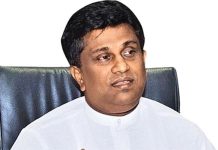 මේ තරම්ම කැත නිරුවතක්! – Saru News | සිංහල
