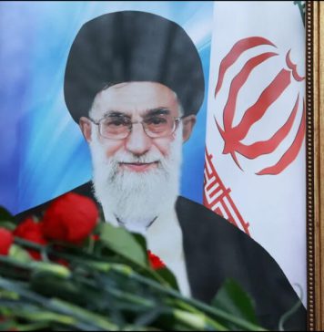 කමේනිගේ අවමංගල්ය උත්සවය කල් දමයි