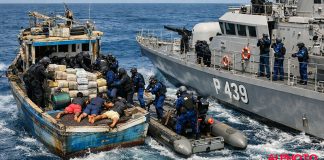 මත් ද්රව්ය සහිත යැයි සැක කටයුතු ධීවර යාත්රාවක් අත්අඩංගුවට – Saru News | සිංහල