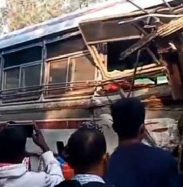 10ක් රෝහලට යැවූ බස් අනතුර