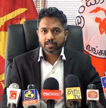 සෙනසුරාදාත් ඉරිදාත් සුපුරුදු ලෙස තෙල් බෙදාහැරීම අඛණ්ඩව