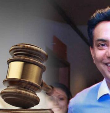 ශ්රී ලංකන් ගුවන් සමාගමේ හිටපු ප්රධාන විධායක නිලධාරී කපිල චන්ද්රසේනට අයුතු බලපෑම්!