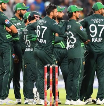 ජනතා බලාපොරොත්තු සුන් කළැයි පාකිස්තාන ක්රිකට් ක්රීඩකයන්ට දඩ