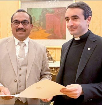 ශුද්ධෝත්තම පාප් වහන්සේට ශ්රී ලංකාවේ සංචාරයකට එක්වන ලෙස ජනපතිගේ නිල ආරාධනය පිළිගන්වයි