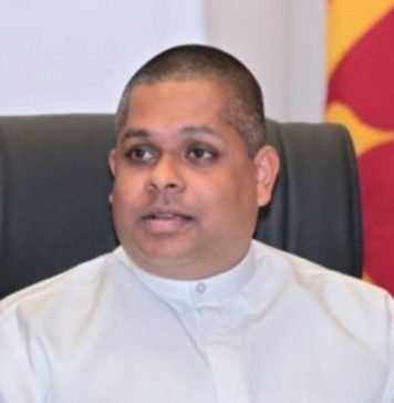 සජින් වාස් අත්අඩංගුවට