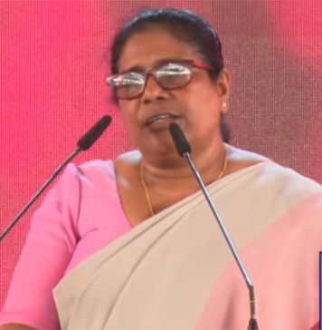 මේ දේශපාලන පරිවර්තනයේ තීරණාත්මක අභීත ගැමැනිය ඔබ – සමන්මලී ගුණසිංහ – Saru News | සිංහල